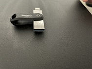 iPhone-USBメモリ-2